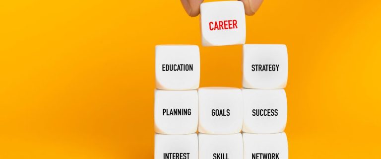 To Switch or Not? 5 Career Switching Challenges and Ways to Overcome Them